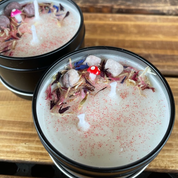 *Garden Magic* 4oz Soy Wax Candle - Picture 2 of 5